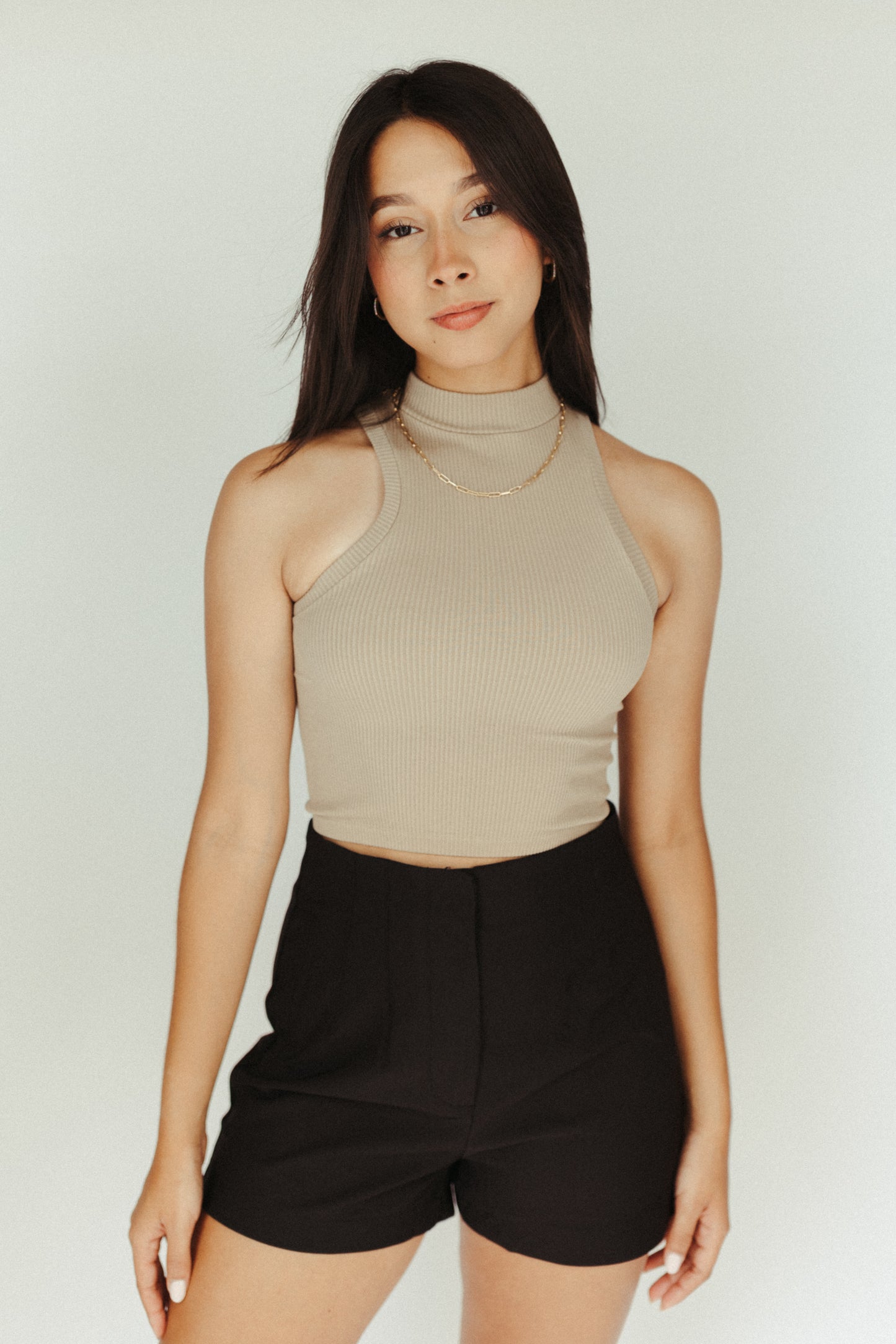 LONDON – Mock neck knitted crop top