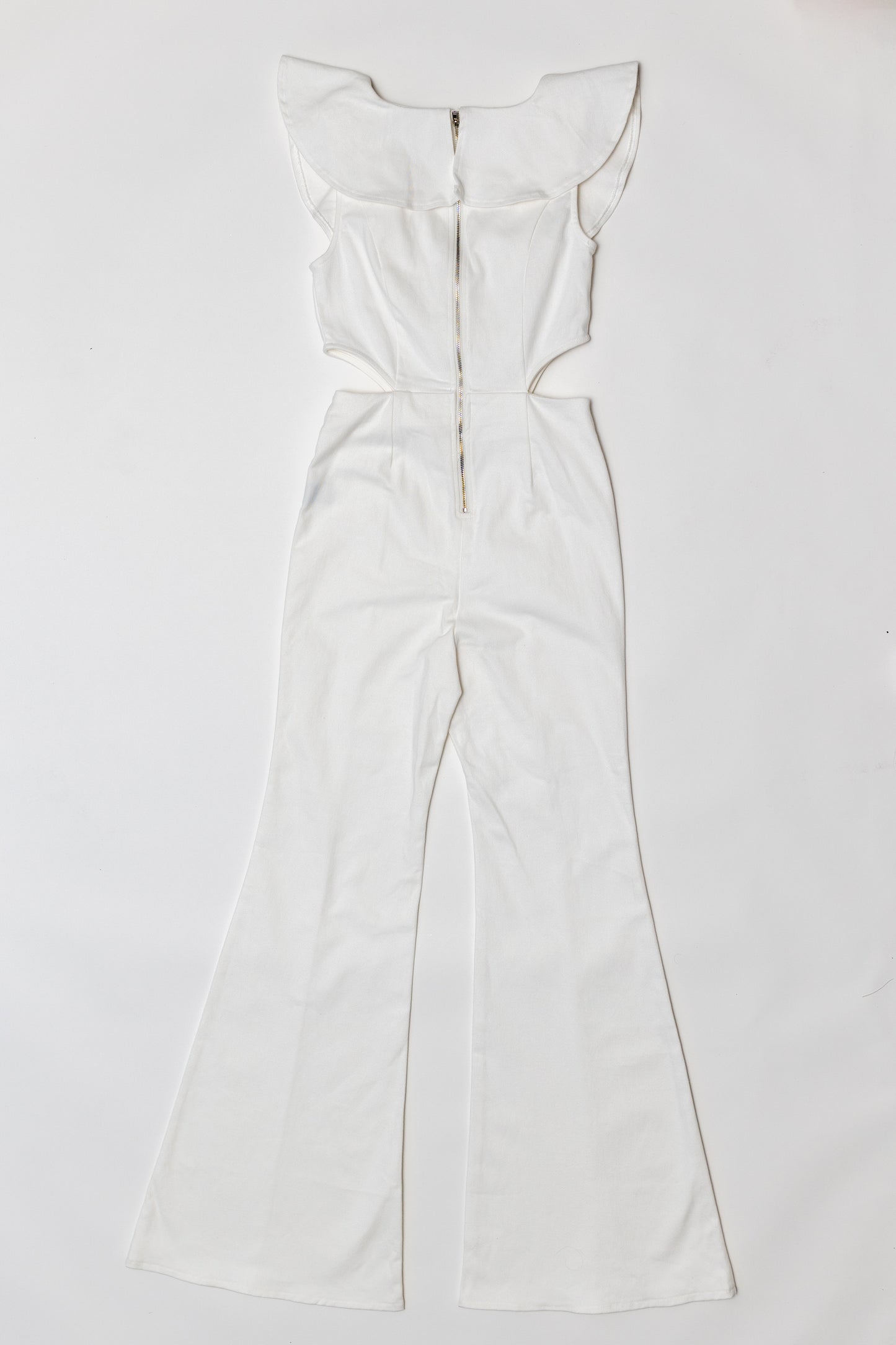 PHOENIX — ruffled cutout jumpsuit with flare