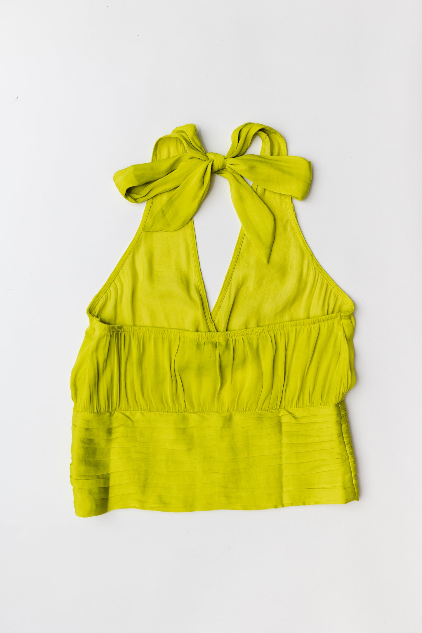 HOUSTON – Halter neckline crop top